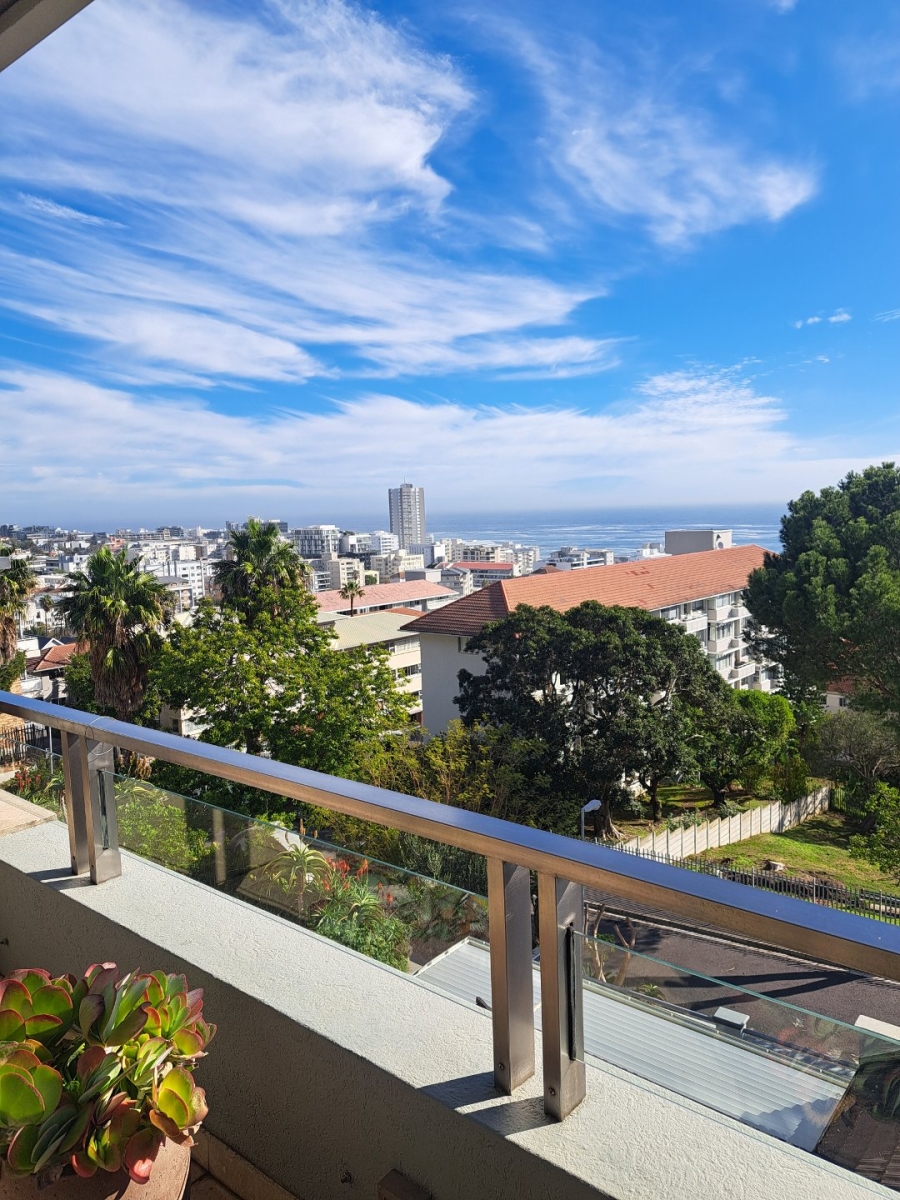 4 Bedroom Property for Sale in Sea Point Western Cape